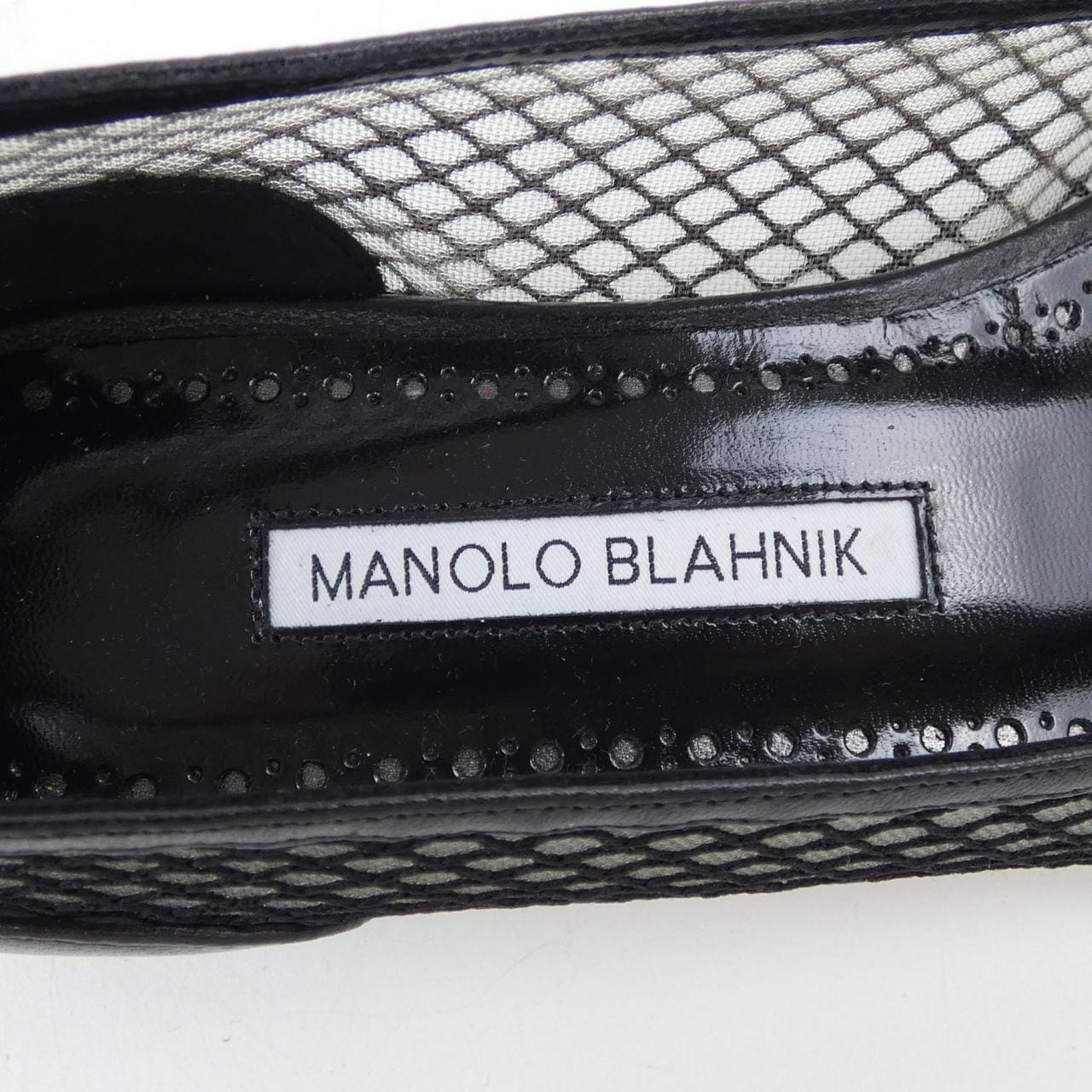 マノロブラニク MANOLO BLAHNIK フラットシューズ