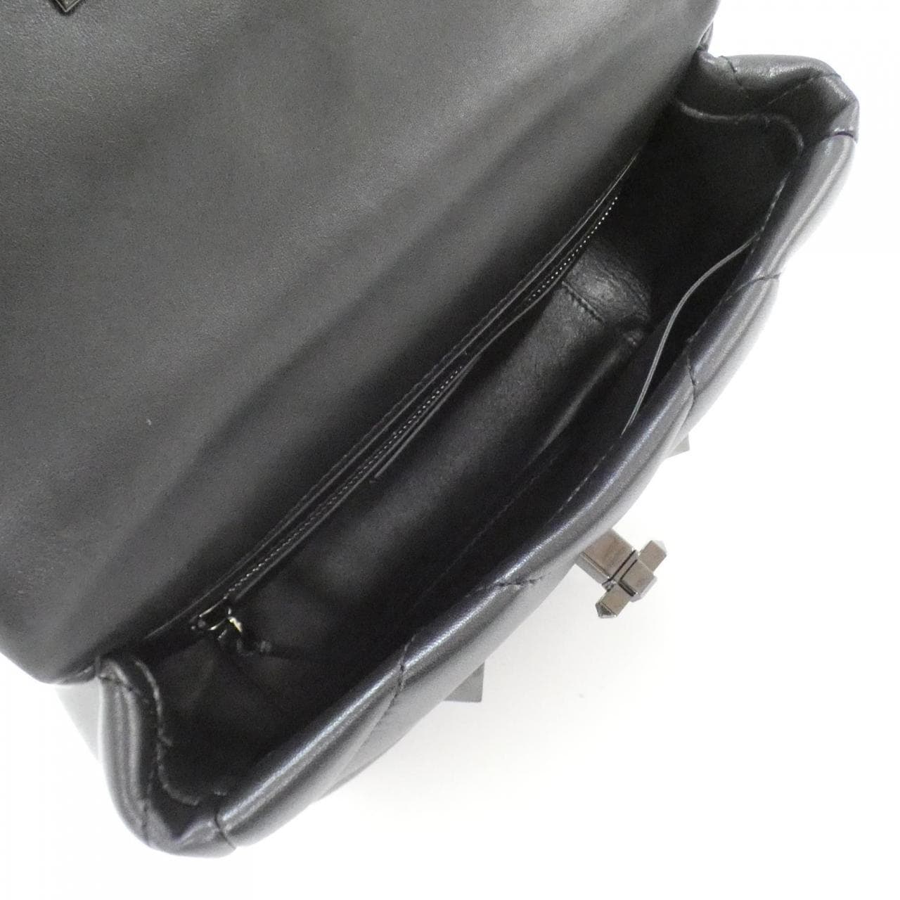 ヴァレンティノガラヴァーニ WW2B0I82LWB バッグ