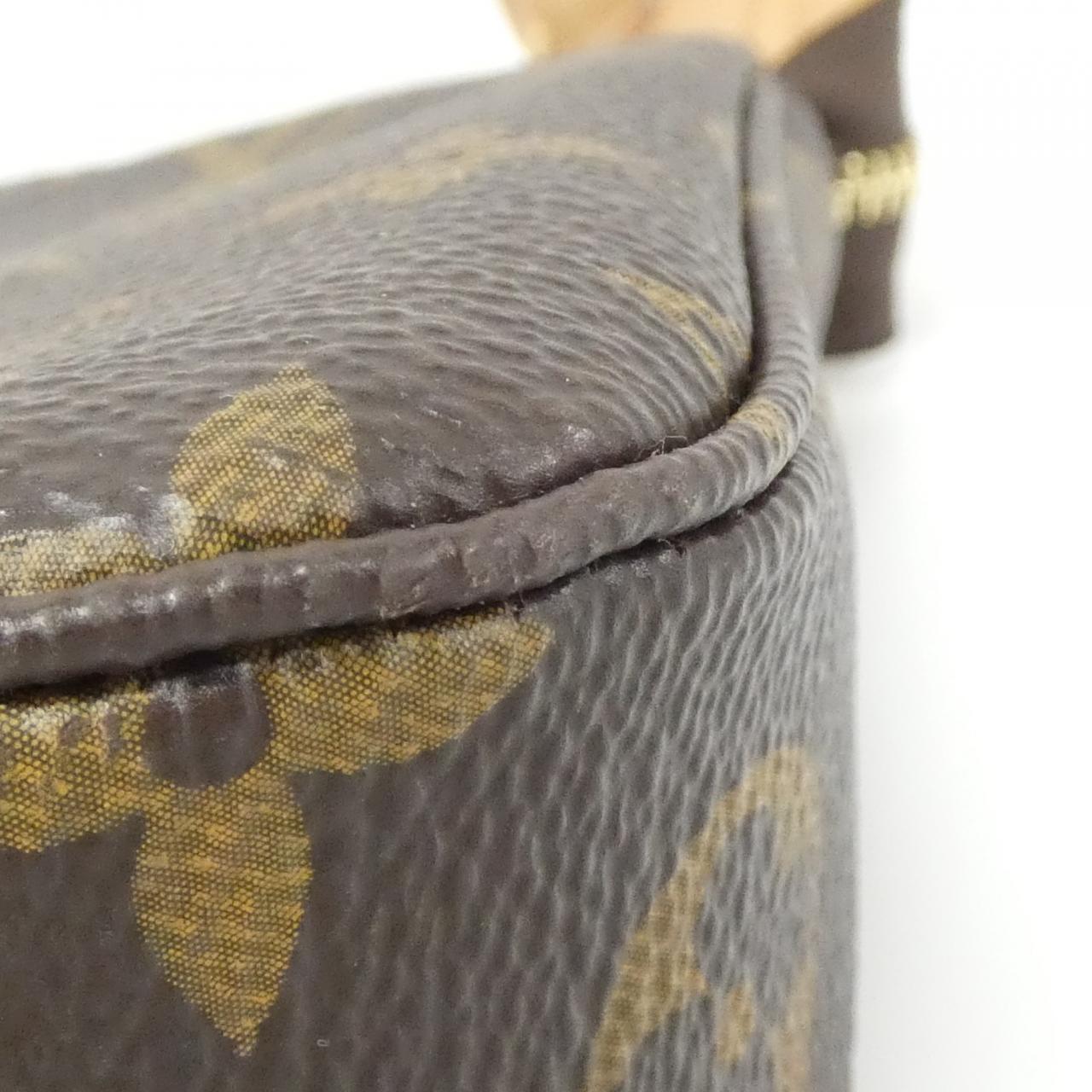 ルイヴィトン モノグラム ポシェット アクセソワール M40712 アクセサリーポーチ
