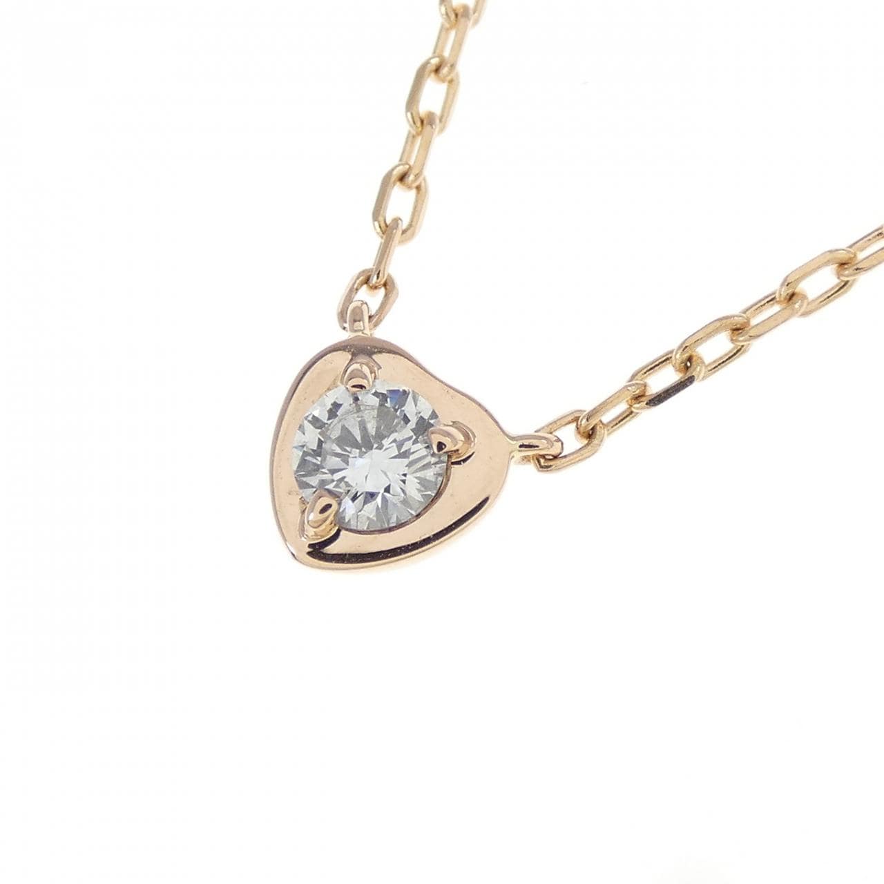 Cartier diamant leger necklace