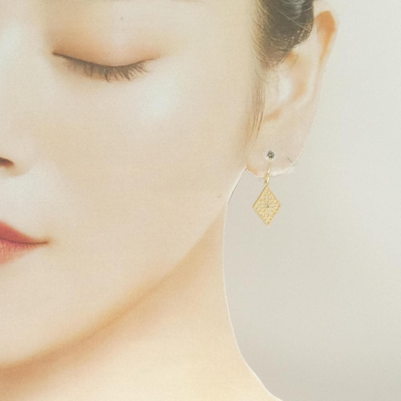 K18YG ダイヤモンド ピアス