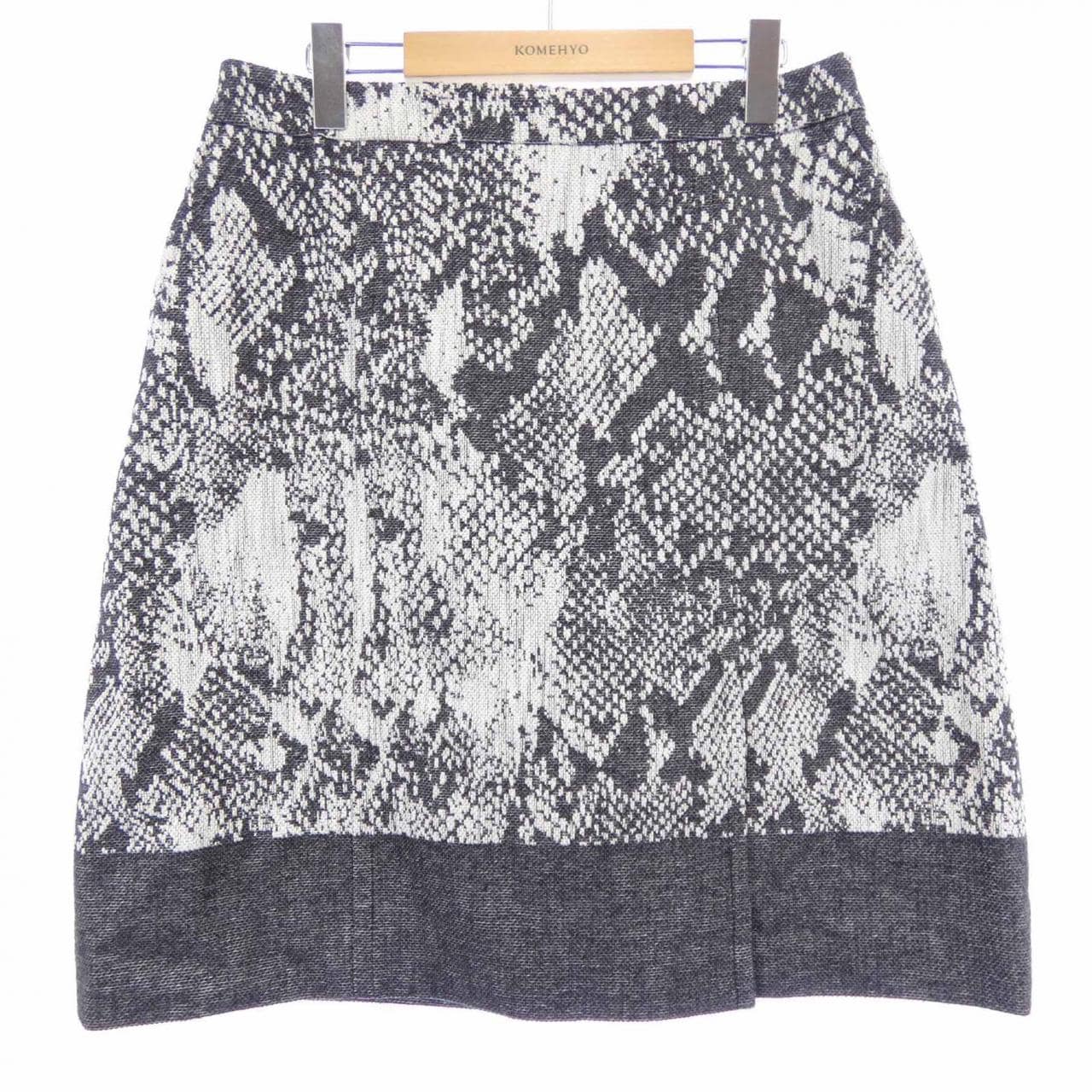 ボス BOSS スカート