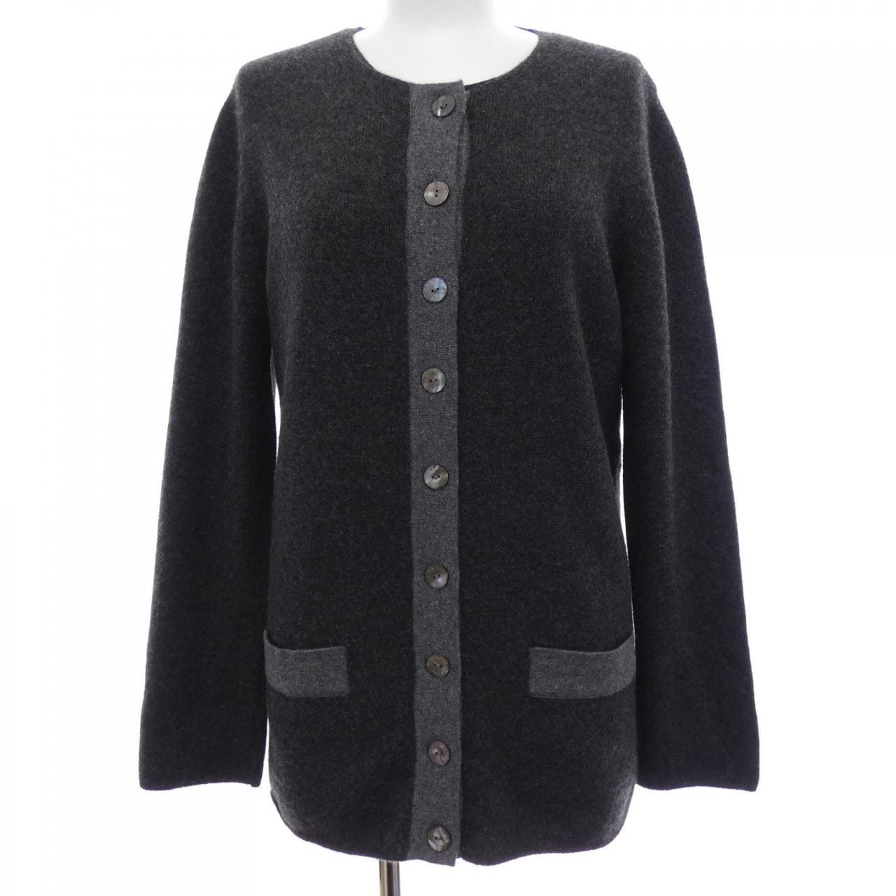 【ヴィンテージ】シャネル CHANEL P11472W02426 98A. アンサンブル