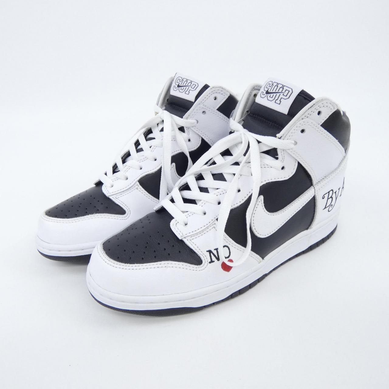 ナイキ NIKE DN3741-002 スニーカー