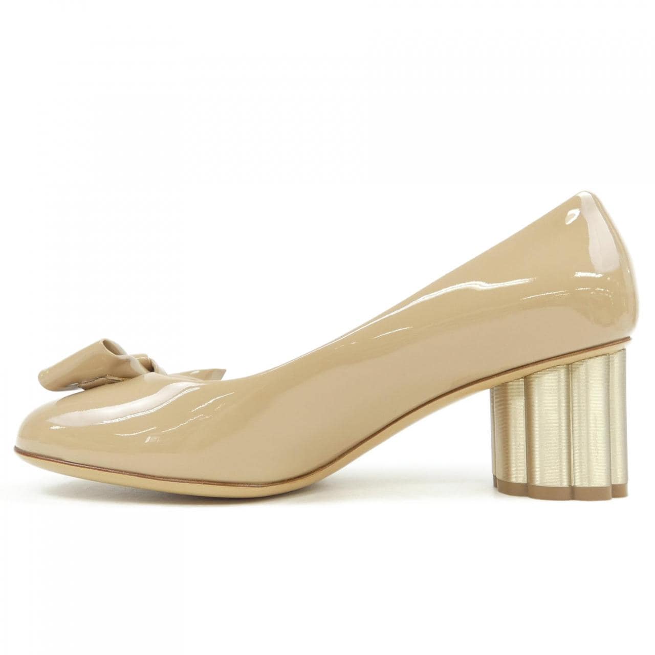 サルヴァトーレフェラガモ SALVATORE FERRAGAMO パンプス