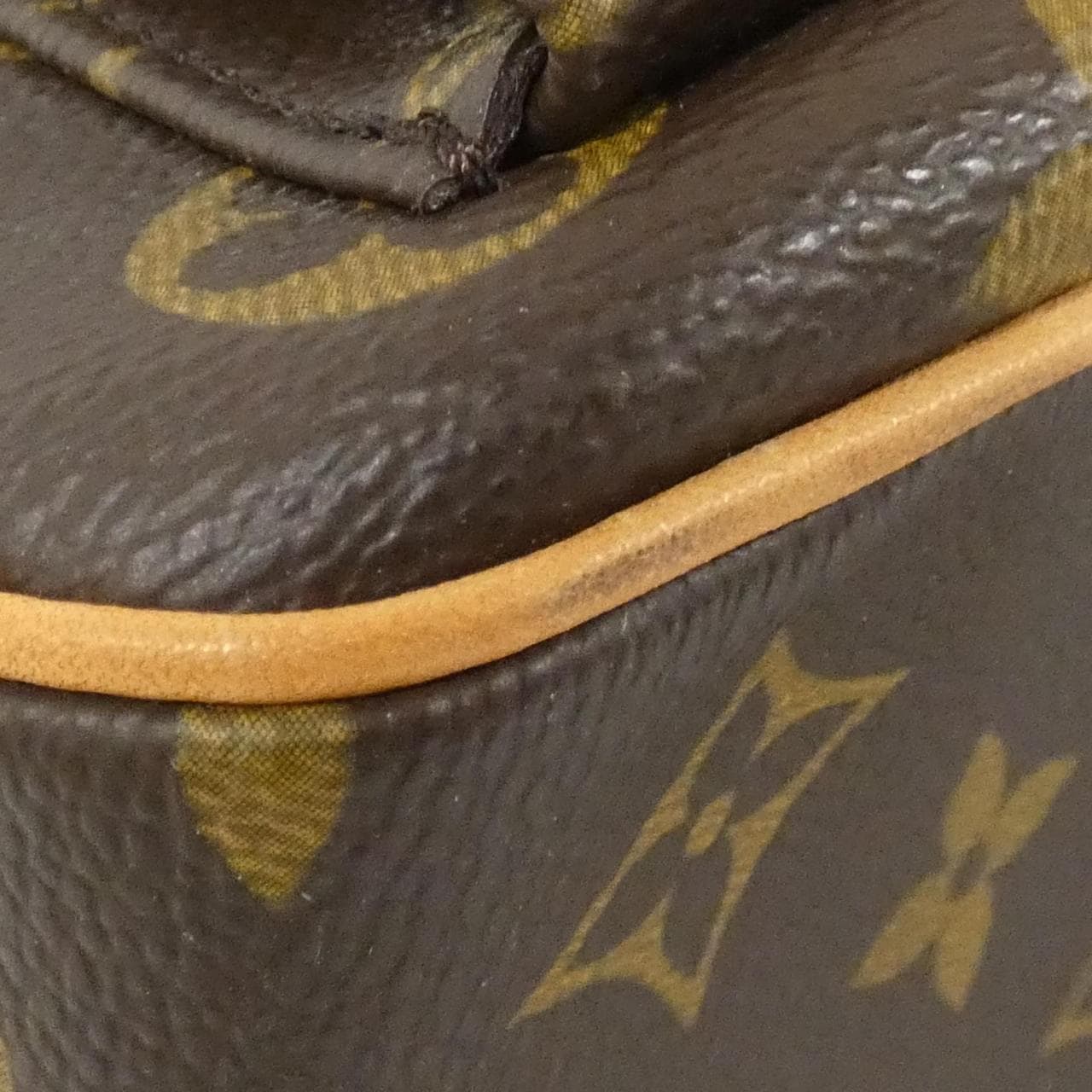 ルイヴィトン モノグラム ミュルティプリ シテ M51162 バッグ