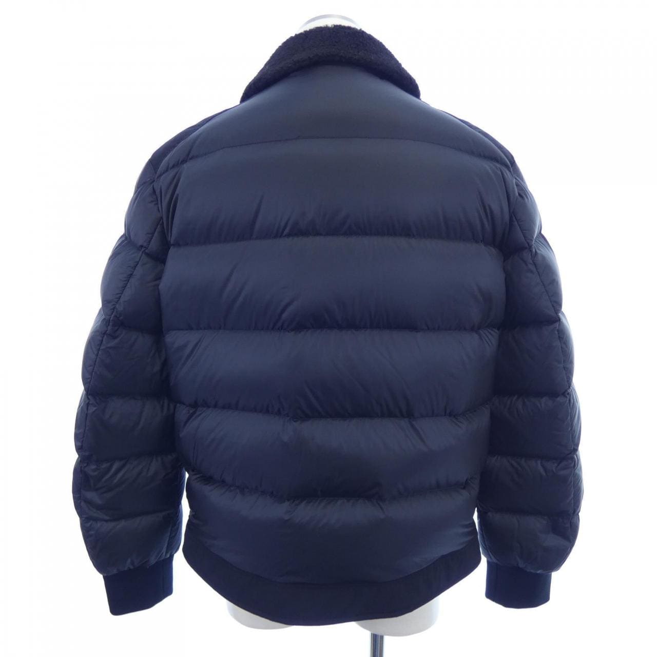 モンクレール MONCLER CAMPEI ダウンジャケット