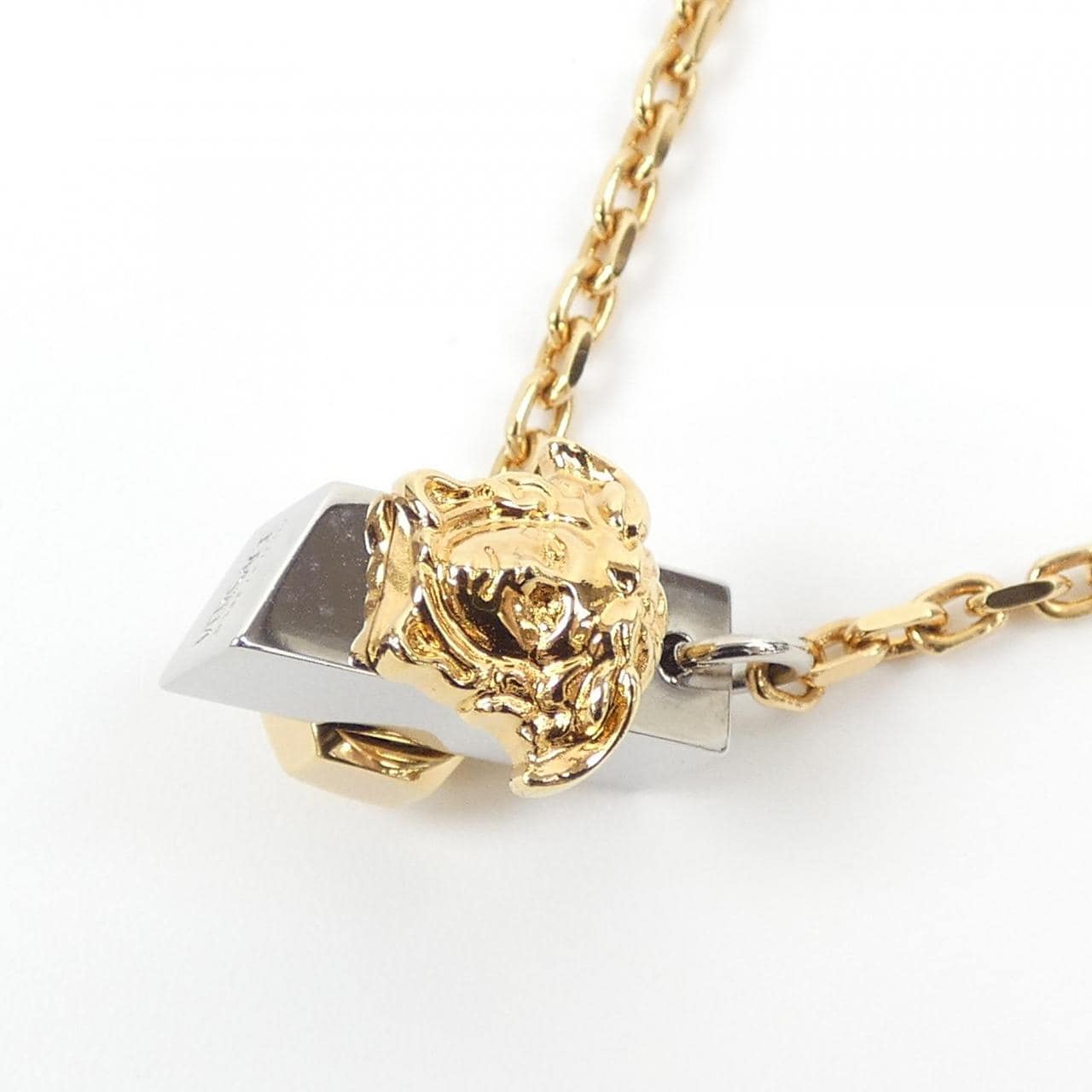 ヴェルサーチェ VERSACE NECKLACE
