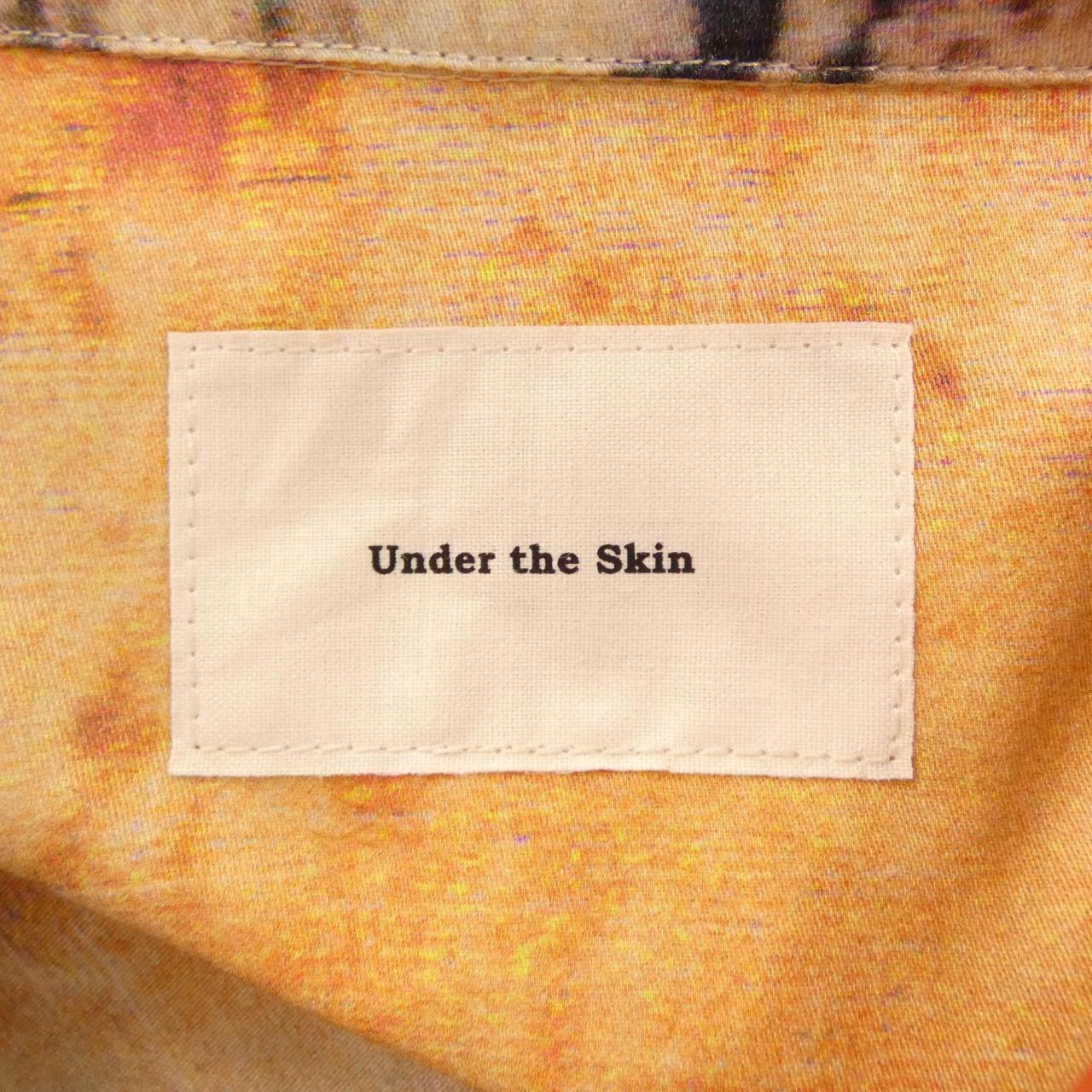 Under the Skin シャツ