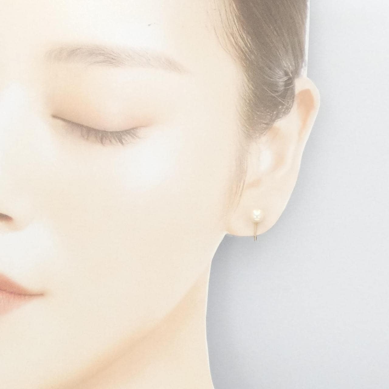 Tasaki Akoya pearl earrings 5.3mm
