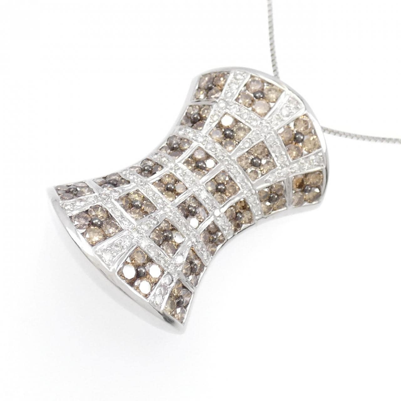 K18WG/K18BG Diamond Necklace 2.95CT