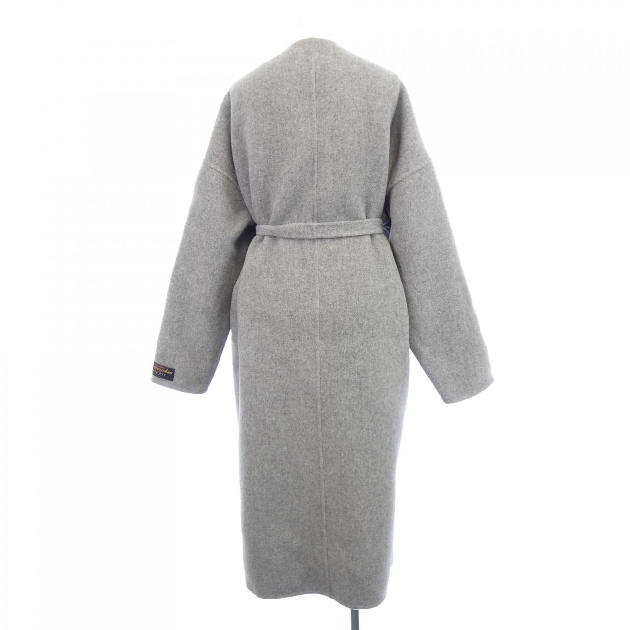 ヌメロヴェントゥーノ N°21 コート