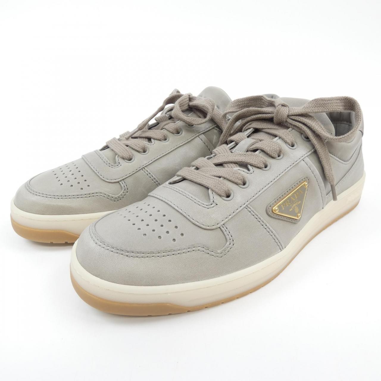 プラダ PRADA スニーカー