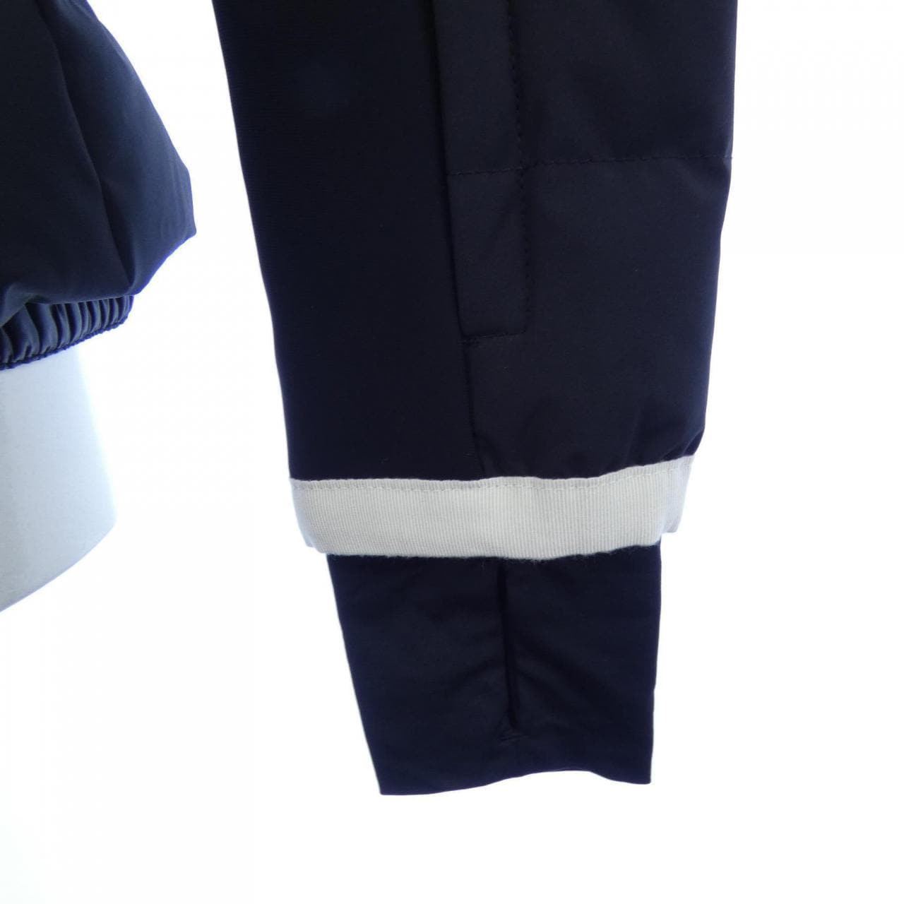 モンクレールグルノーブル MONCLER GRENOBLE LAMOURA ダウンジャケット