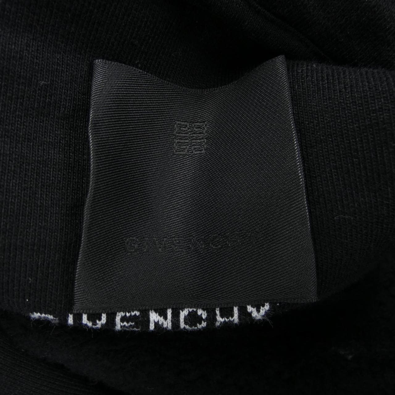 ジバンシー GIVENCHY BMJ0HD3YE4 パーカー