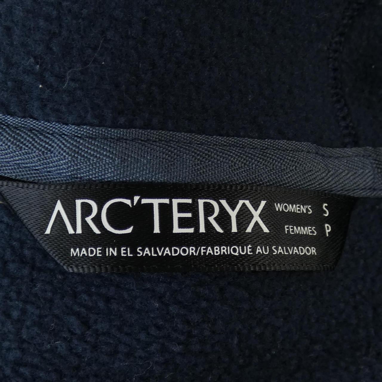 アークテリクス ARC'TERYX パーカー