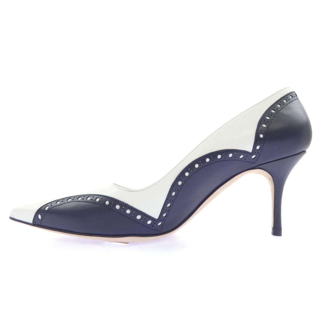 マノロブラニク MANOLO BLAHNIK パンプス