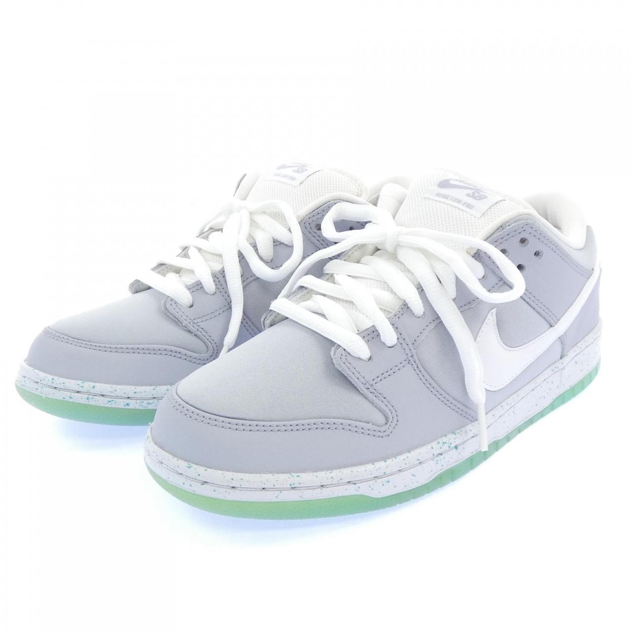 ナイキ NIKE 313170-022 スニーカー