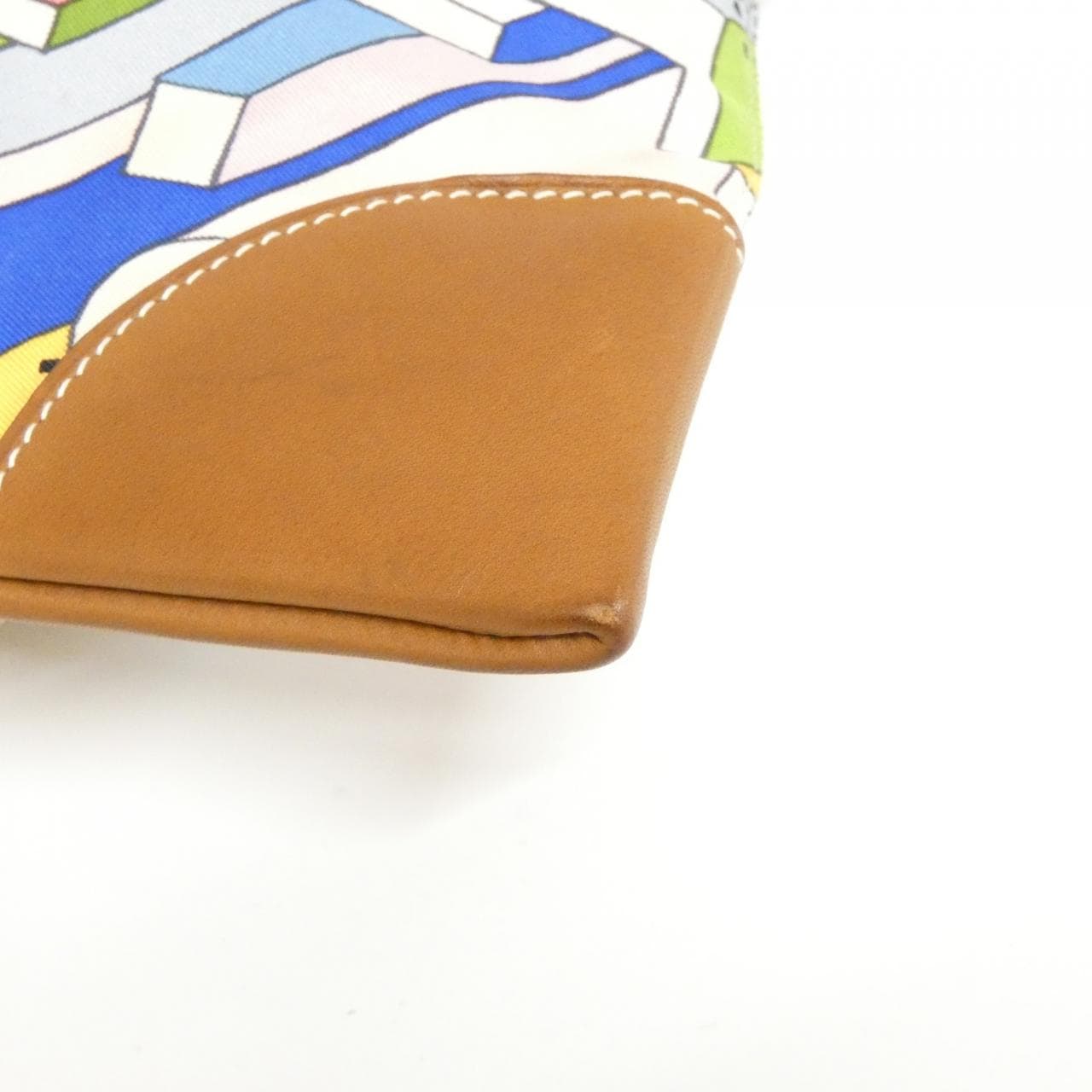 エルメス ON A SUMMER DAY シルキーシティ MM ショルダーバッグ