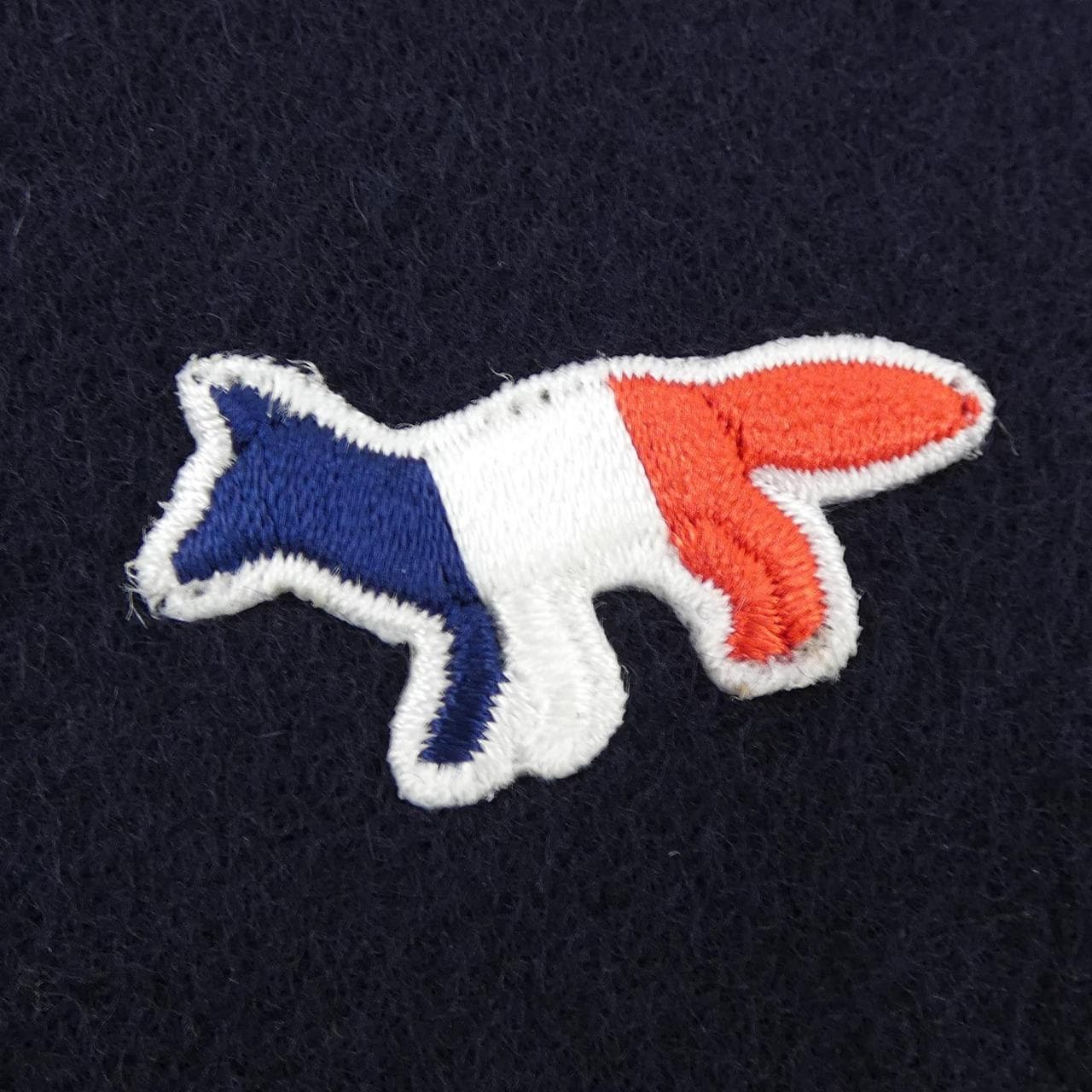 メゾンキツネ MAISON KITSUNE FU06206BT3004 MUFFLER