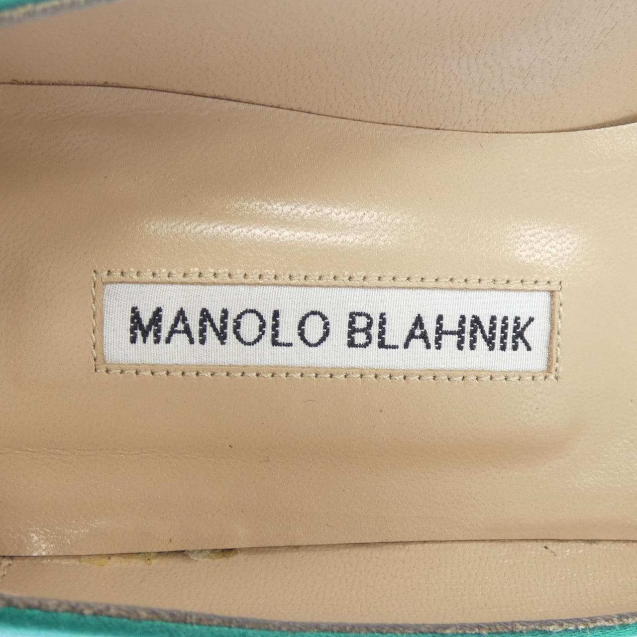 マノロブラニク MANOLO BLAHNIK HANGISIFLAT サテン フラットシューズ