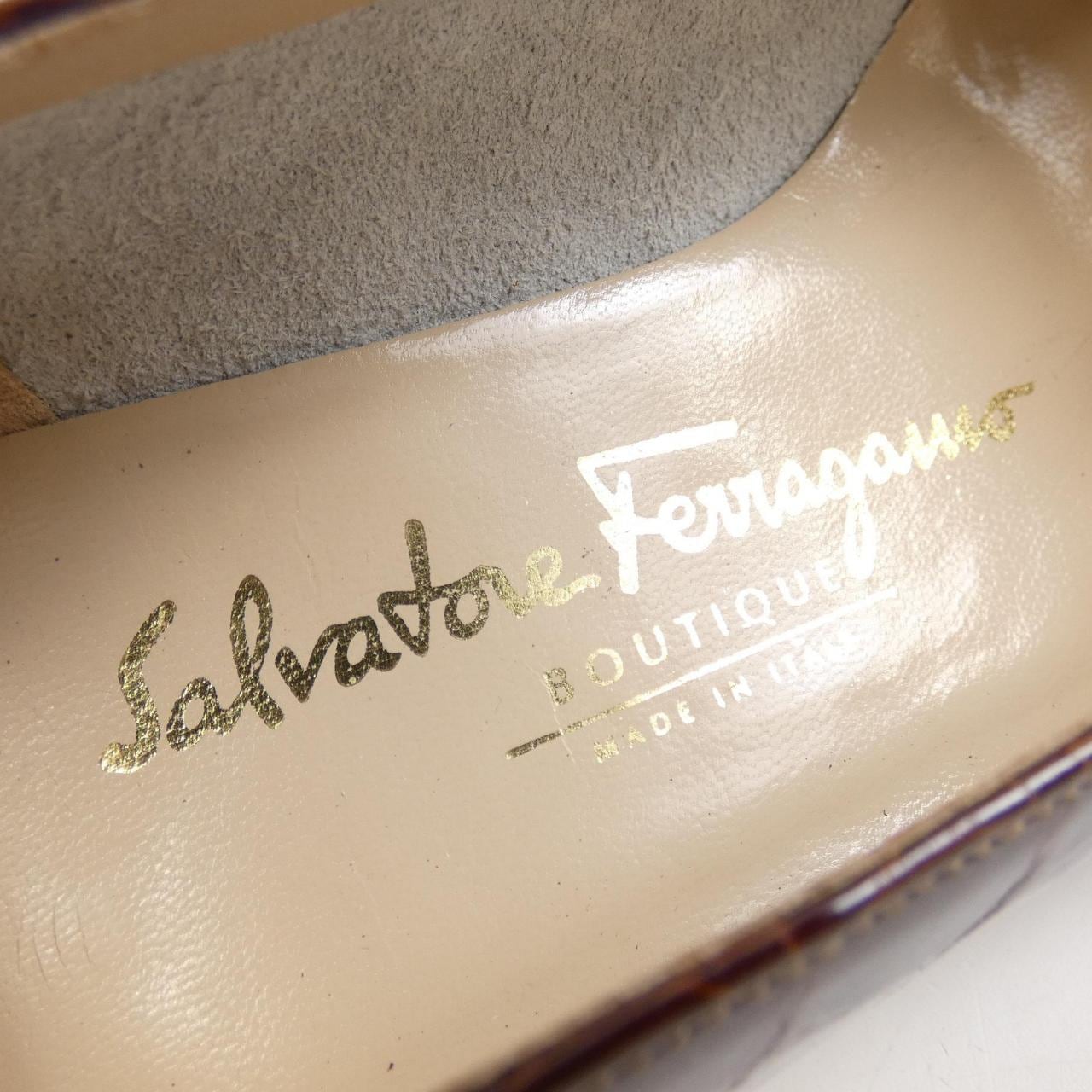 【ヴィンテージ】サルヴァトーレフェラガモ SALVATORE FERRAGAMO パンプス