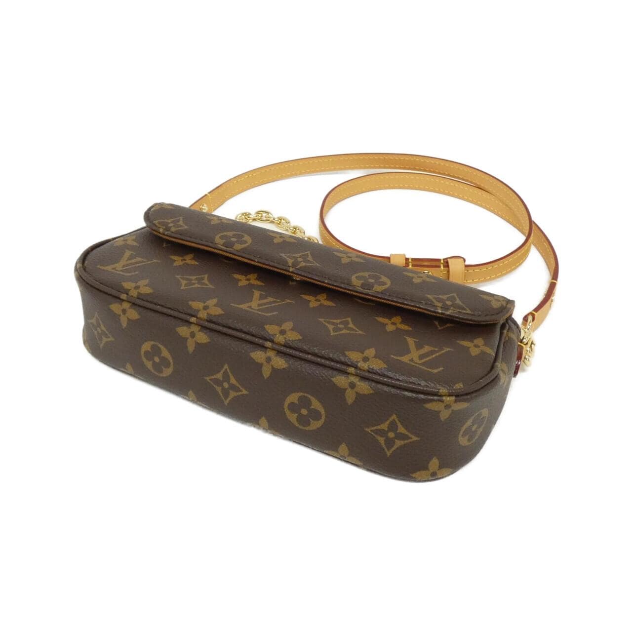 LOUIS VUITTON Monogram Wallet on Chain Ivy M81911 Shoulder Bag