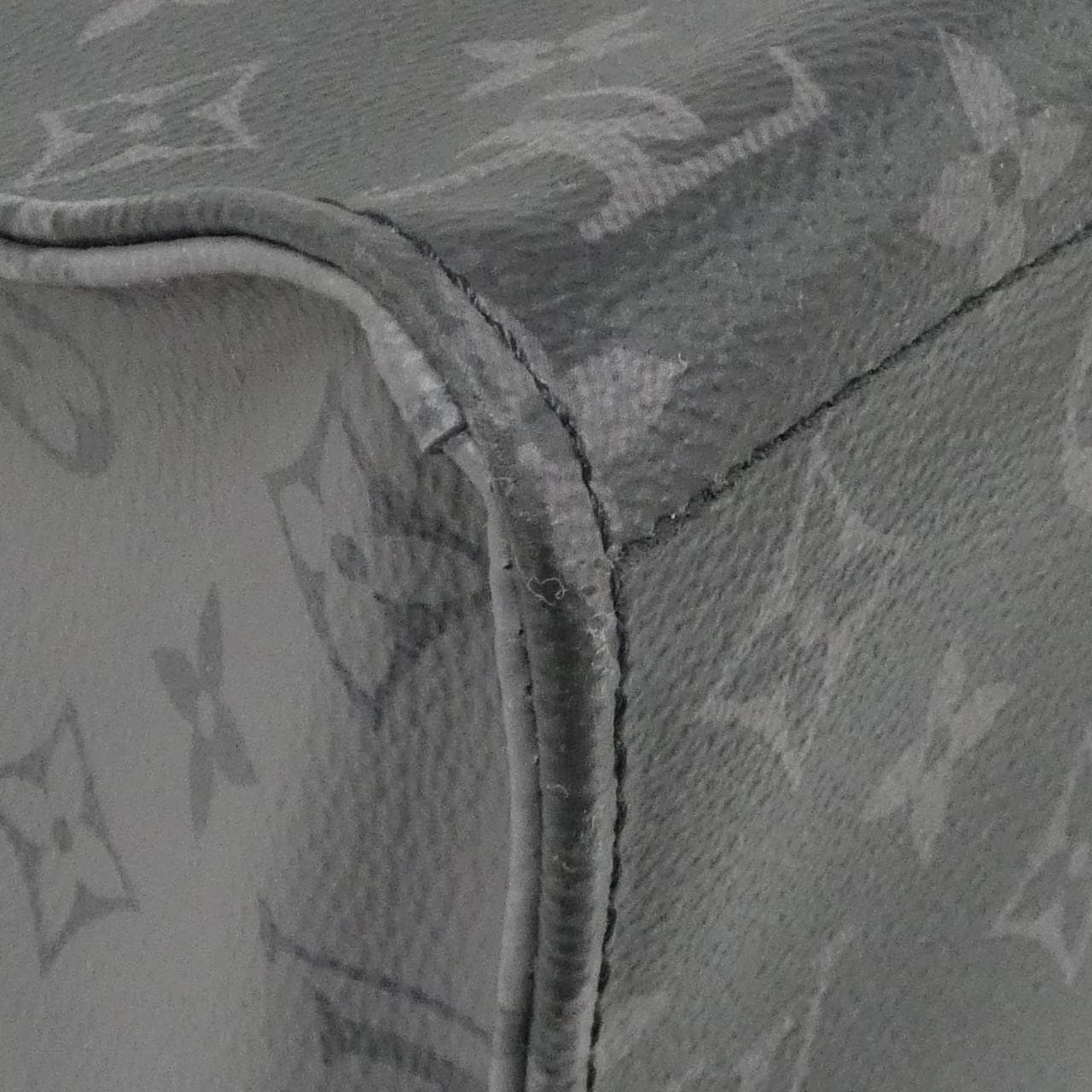 ルイヴィトン モノグラム エクリプス リバース カバ ジップ GM M45379 バッグ