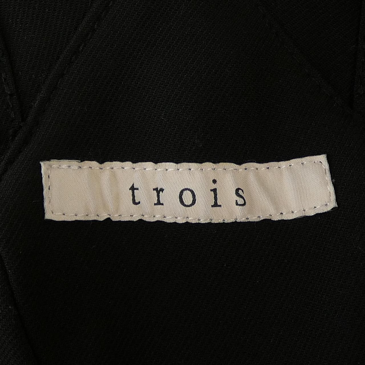 trois T236-87004 オールインワン