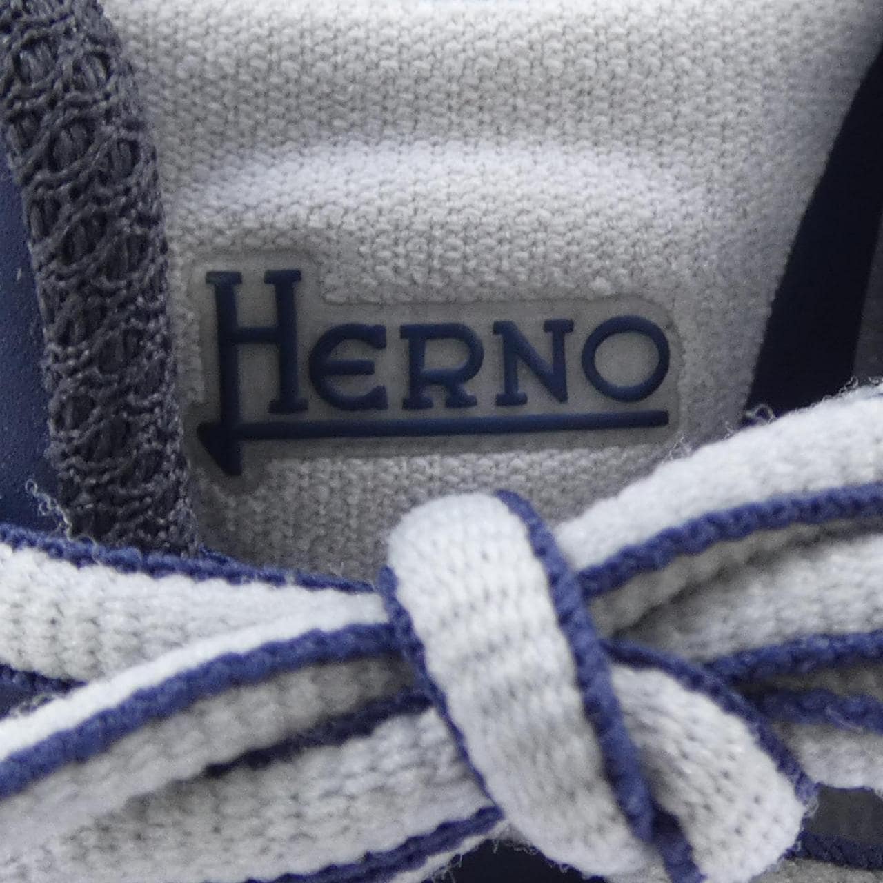 ヘルノ Herno スニーカー