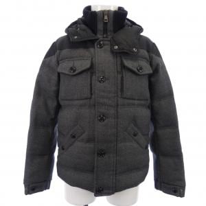 モンクレール MONCLER ダウンジャケット