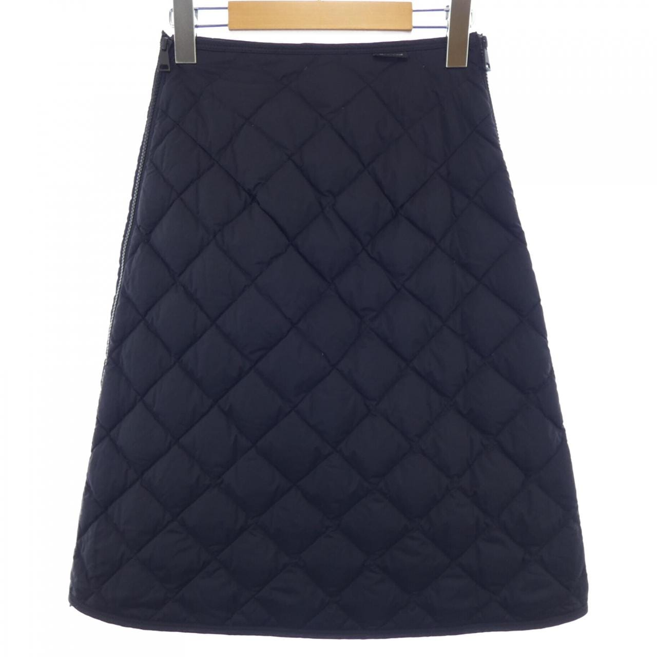 モンクレール MONCLER 20932D00017 53333 スカート