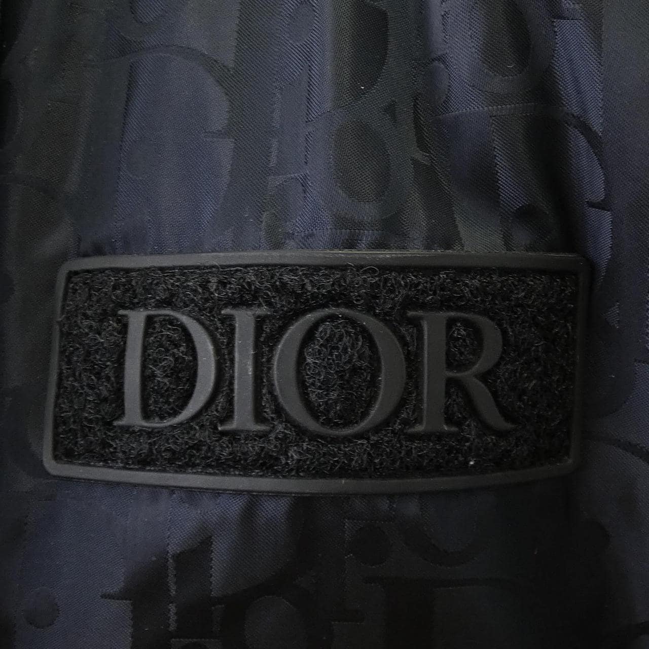 ディオール DIOR DIOR ESSENTIALS パファージャケット OBLIQUE 943C449A4462 ダウンジャケット