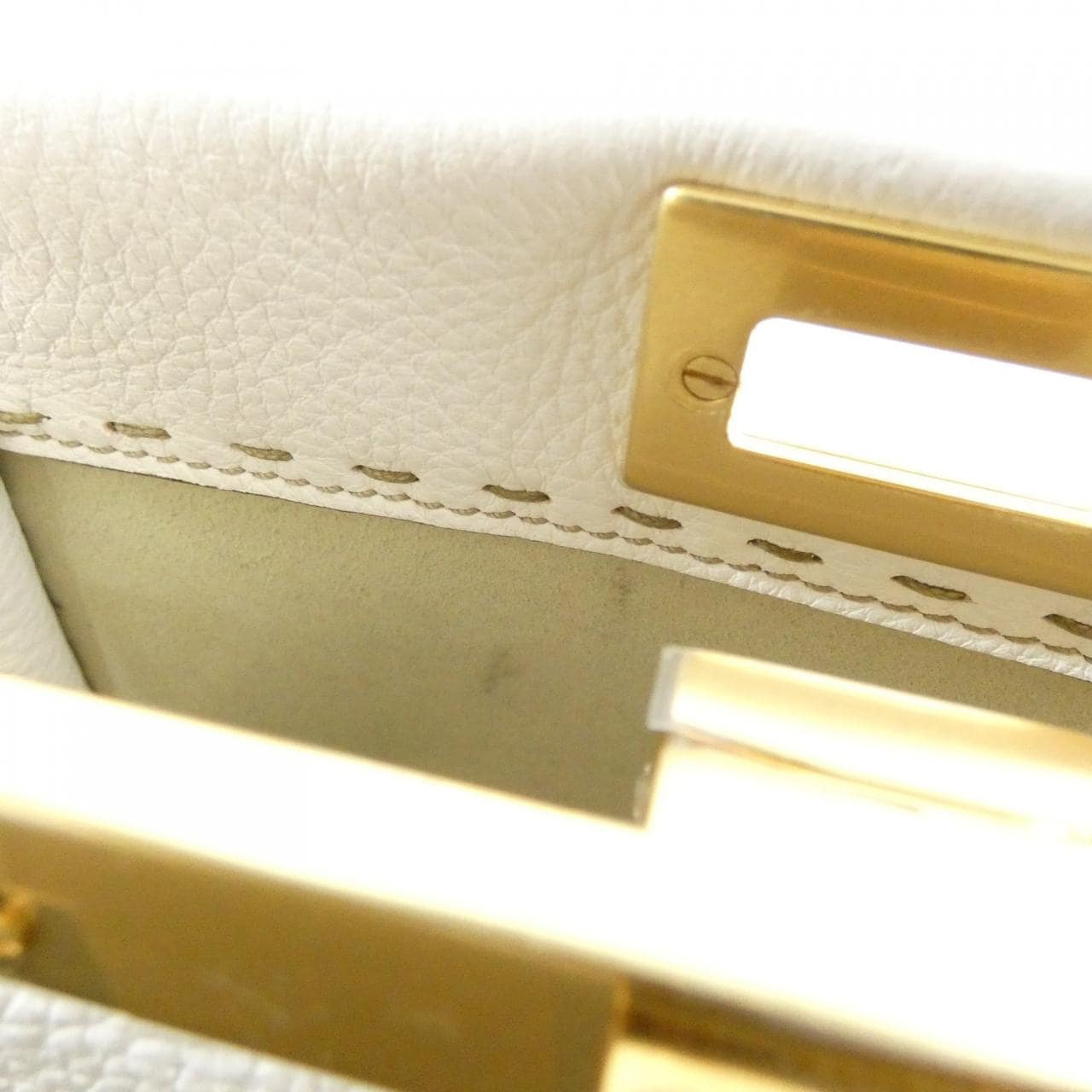 フェンディ SELLERIA ピーカブー ミニ 8BN244 SFR バッグ