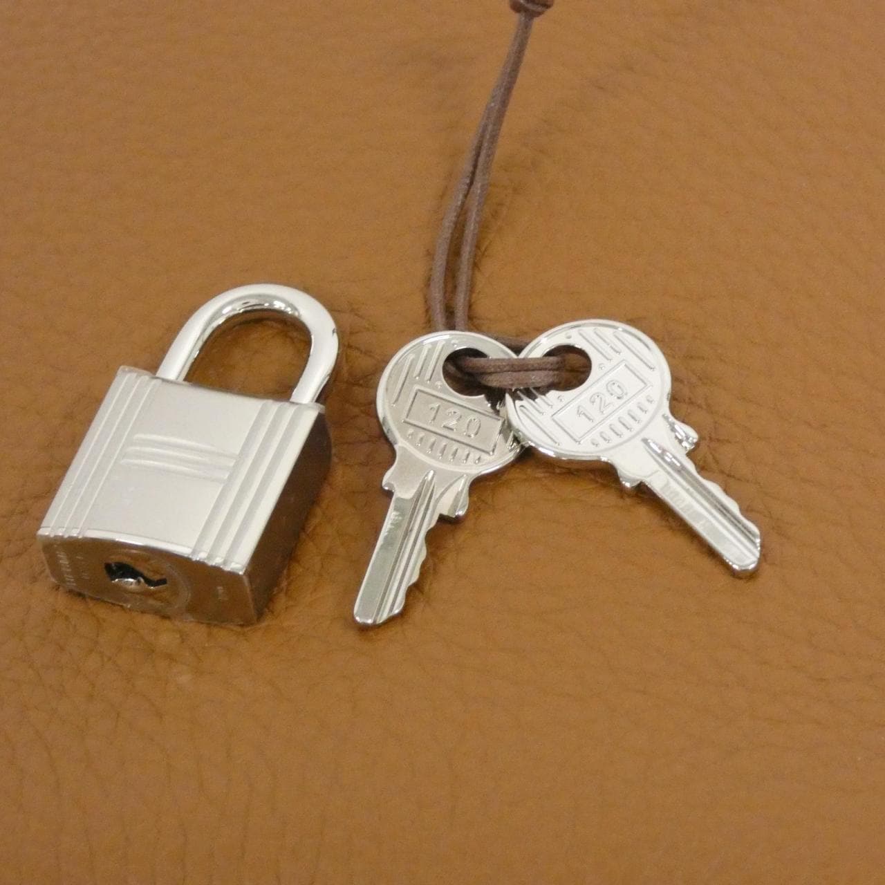 【未使用品】エルメス ピコタン ロック PM 056289CK バッグ