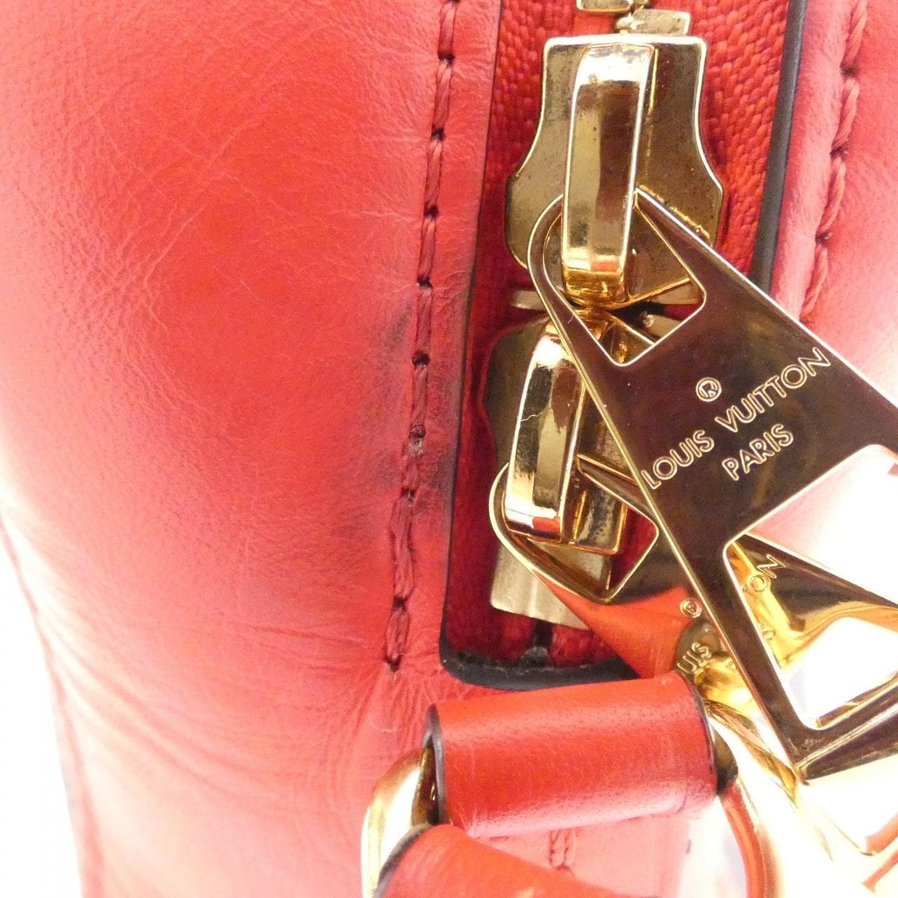 ルイヴィトン モノグラム サントンジュ M43556 ショルダーバッグ