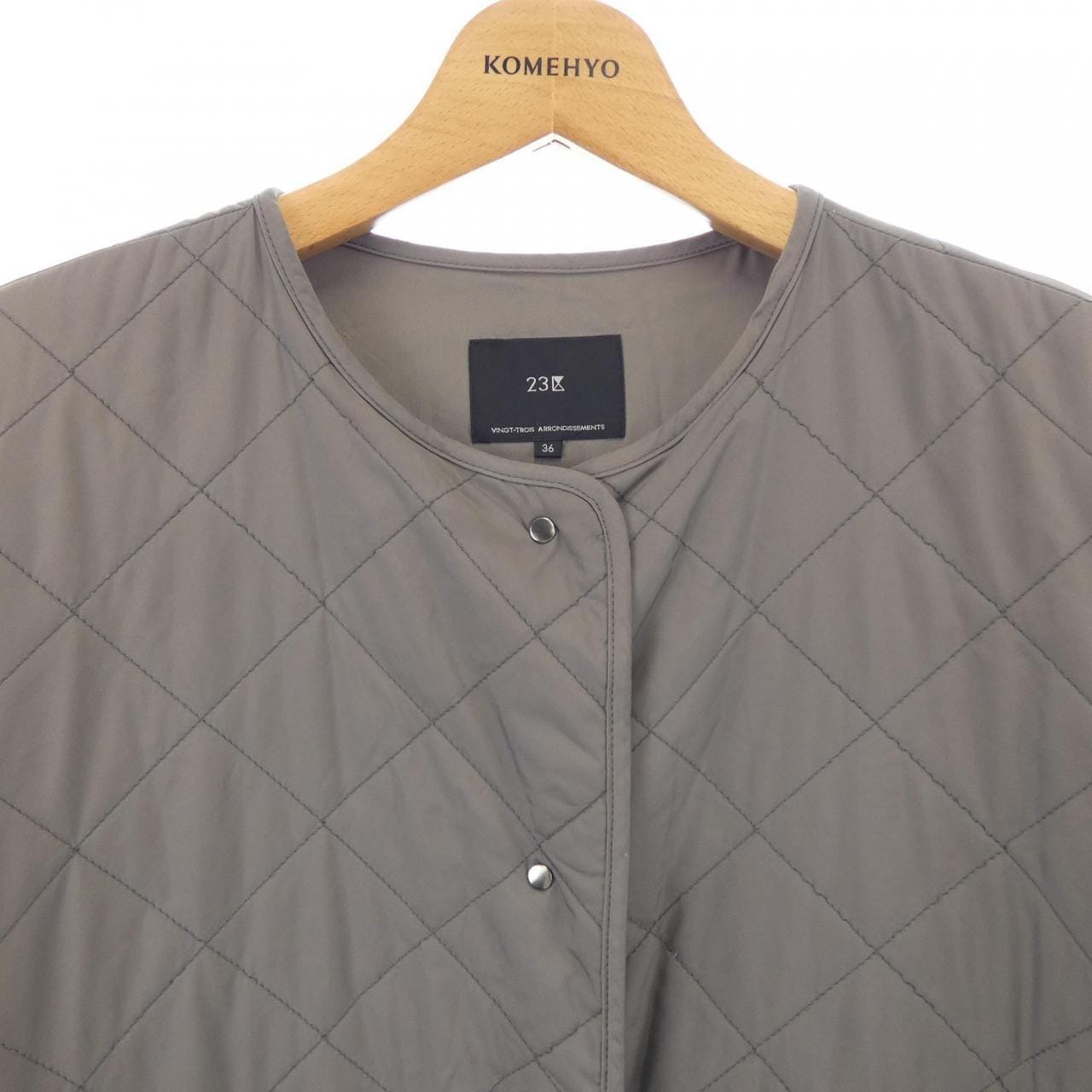 ニジュウサンク 23区 コート