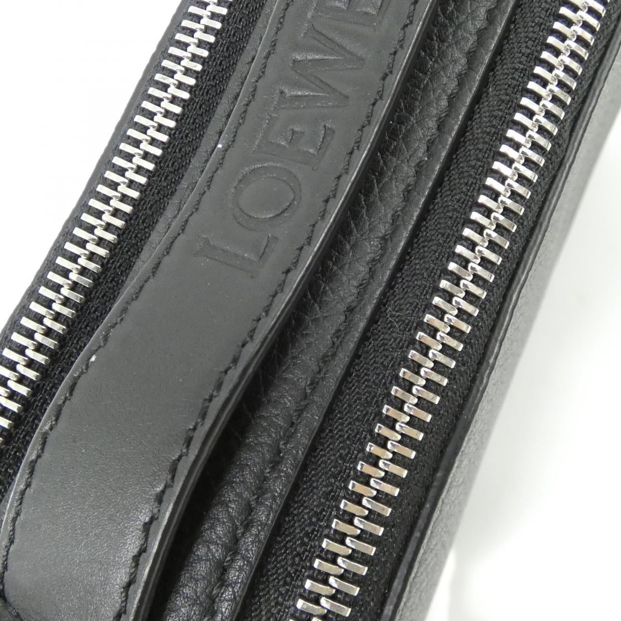 ロエベ カメラ クロス ボディ ミニ C660R41X01 ショルダーバッグ