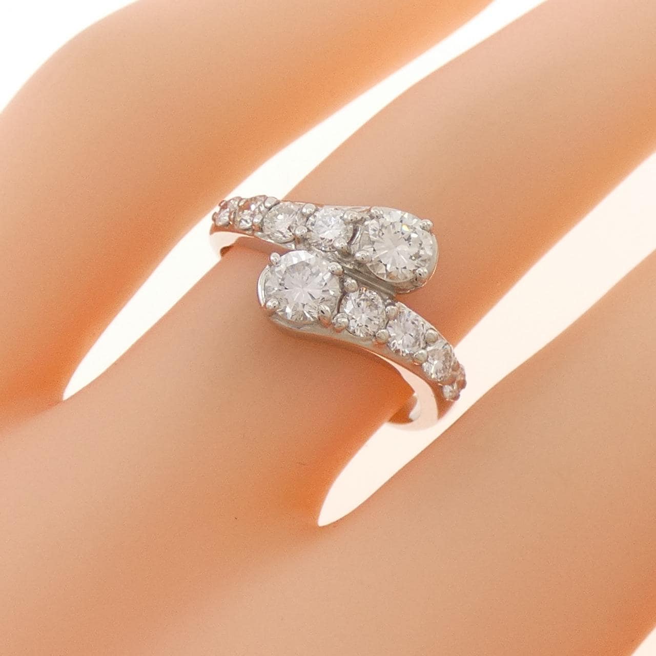 PT900 ダイヤモンド リング 1.00CT