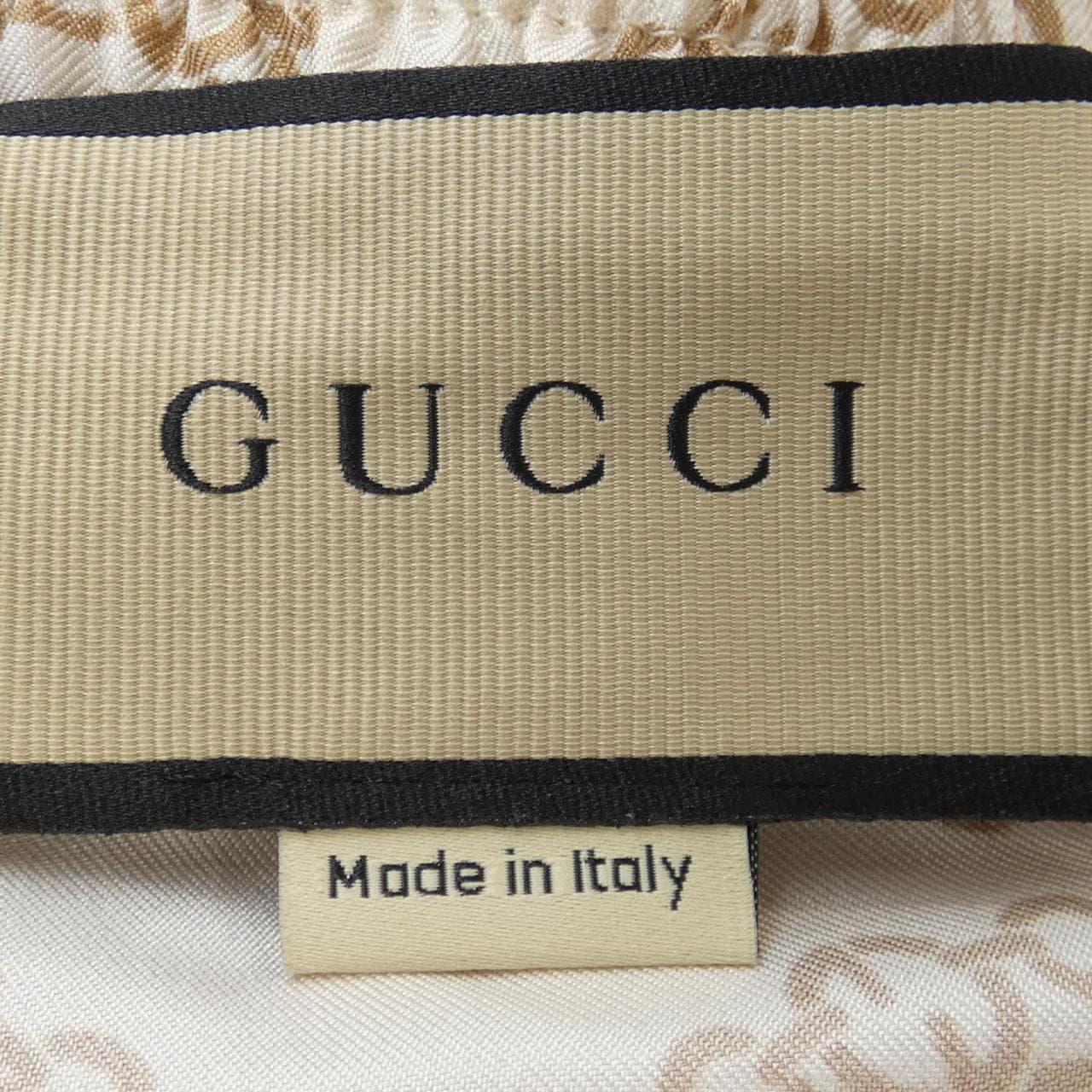 グッチ GUCCI ショートパンツ