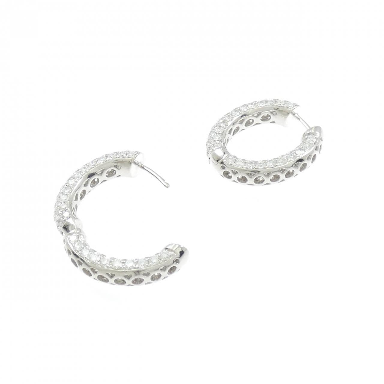 750WG パヴェ ダイヤモンド ピアス 4.10CT