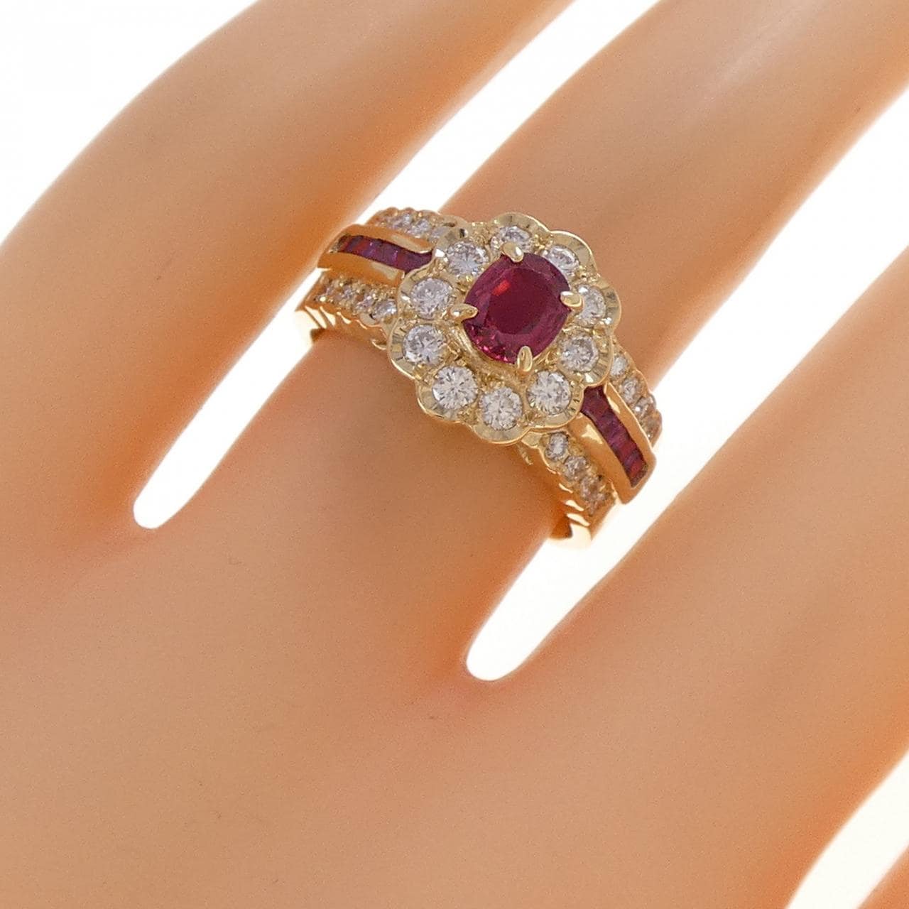 K18YG ルビー リング 0.93CT