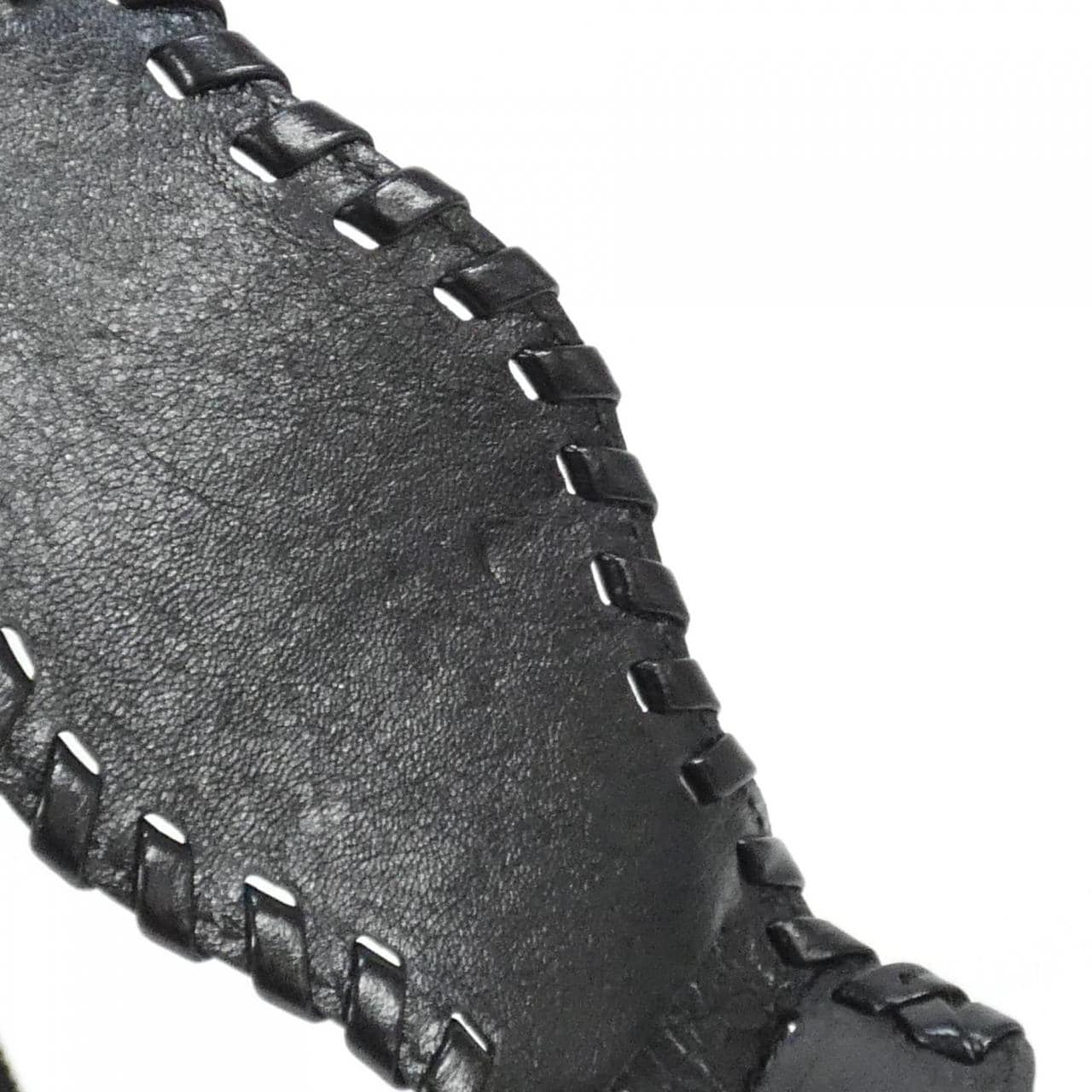 バレンシアガ ル カゴール XS 671309 ショルダーバッグ