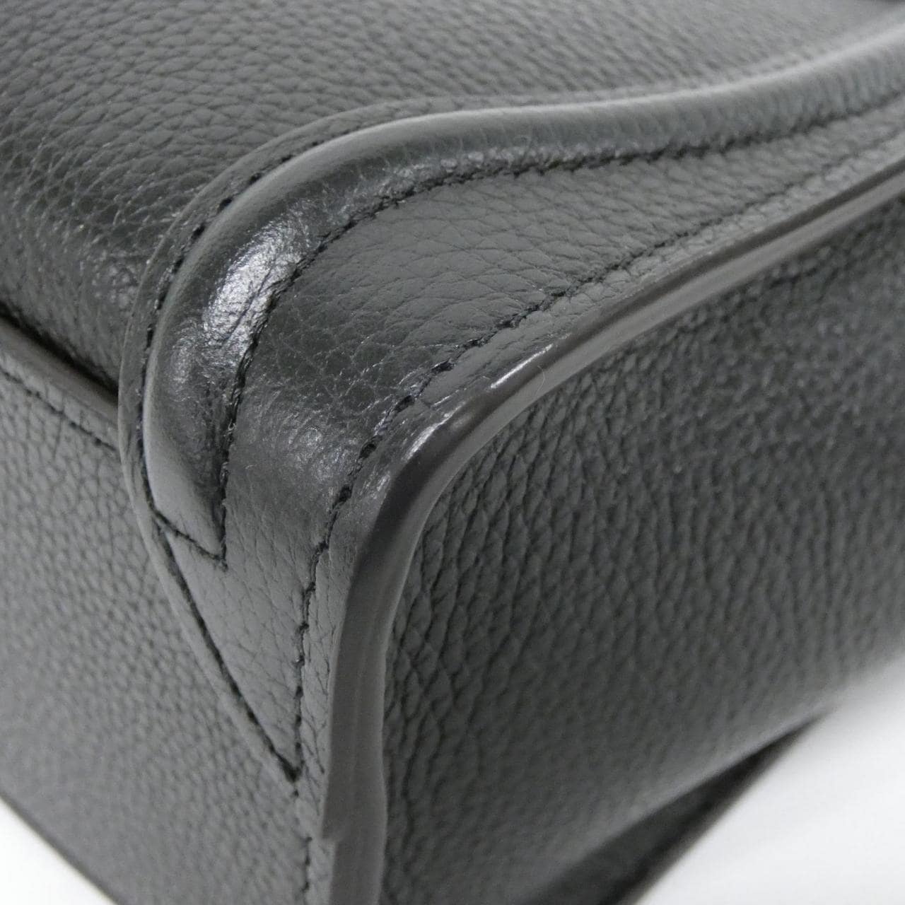 セリーヌ ラゲージ ナノ ショッパー 189243DRU バッグ