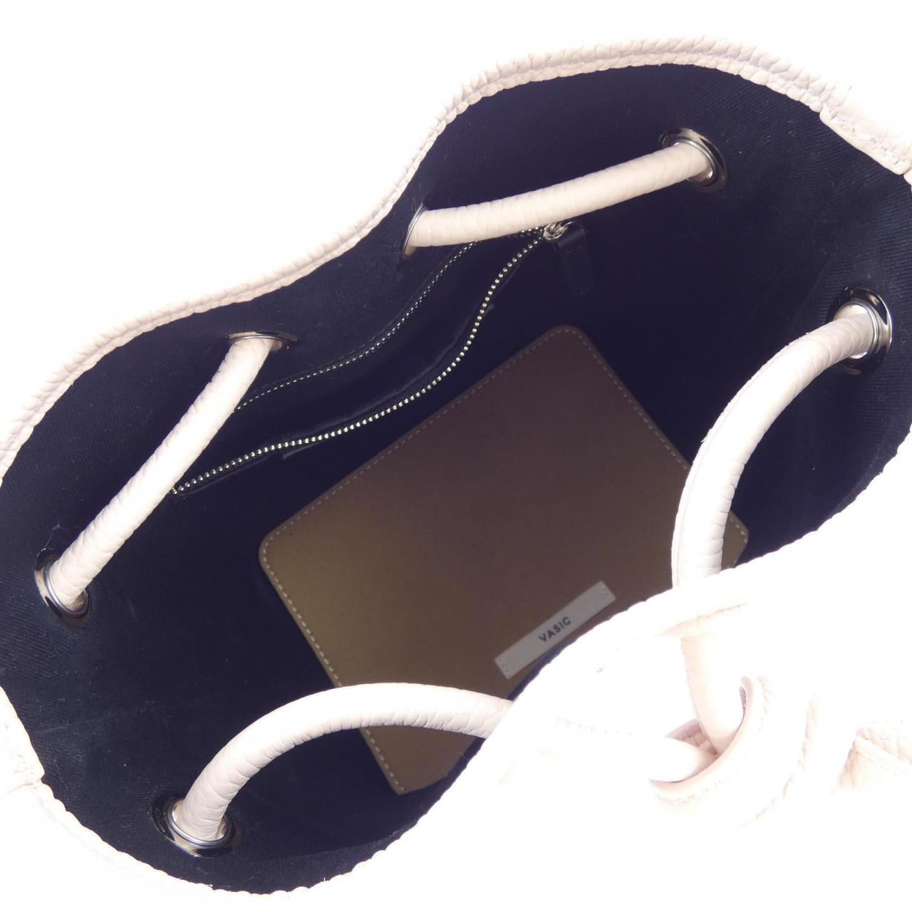 ヴァジック VASIC BOND スタッズ BAG