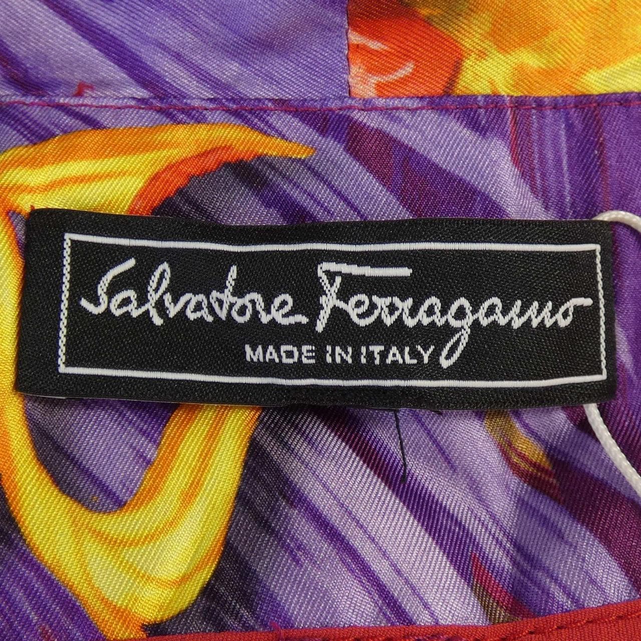 コメ兵｜サルヴァトーレフェラガモ SALVATORE FERRAGAMO ショート