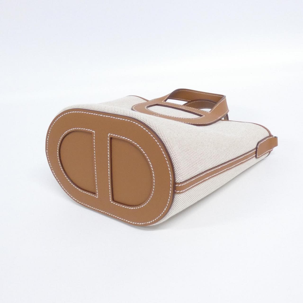 【未使用品】エルメス イン ザ ループ 18cm 085690CK バッグ