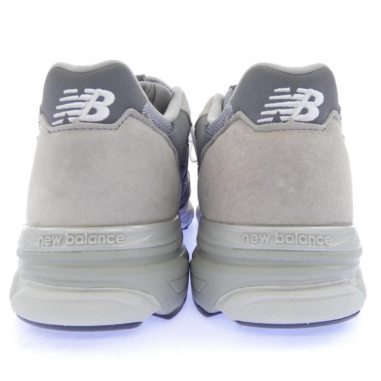 ニューバランス NEW BALANCE M920GRY スニーカー