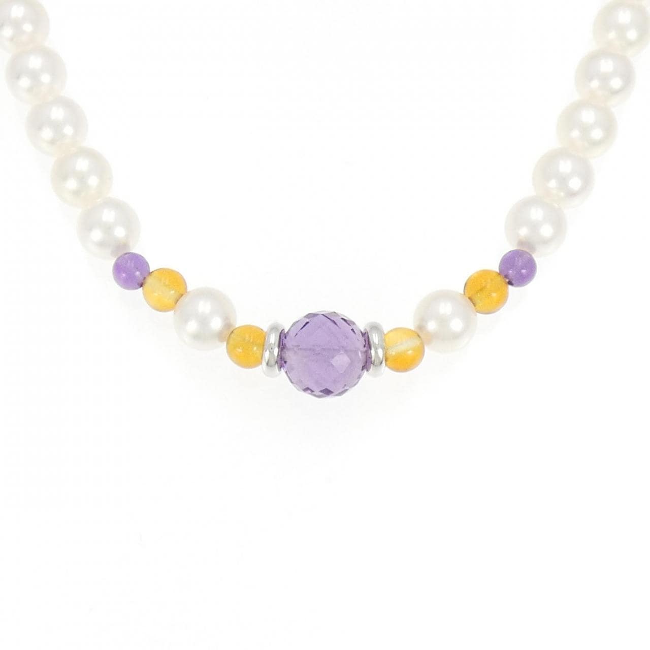 MIKIMOTO Akoya pearl necklace