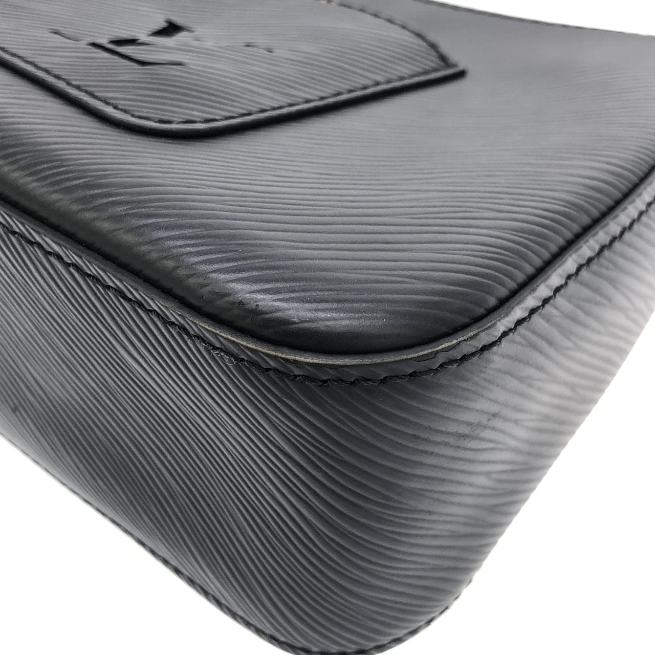 ルイヴィトン エピ マレル M80689 ショルダーバッグ